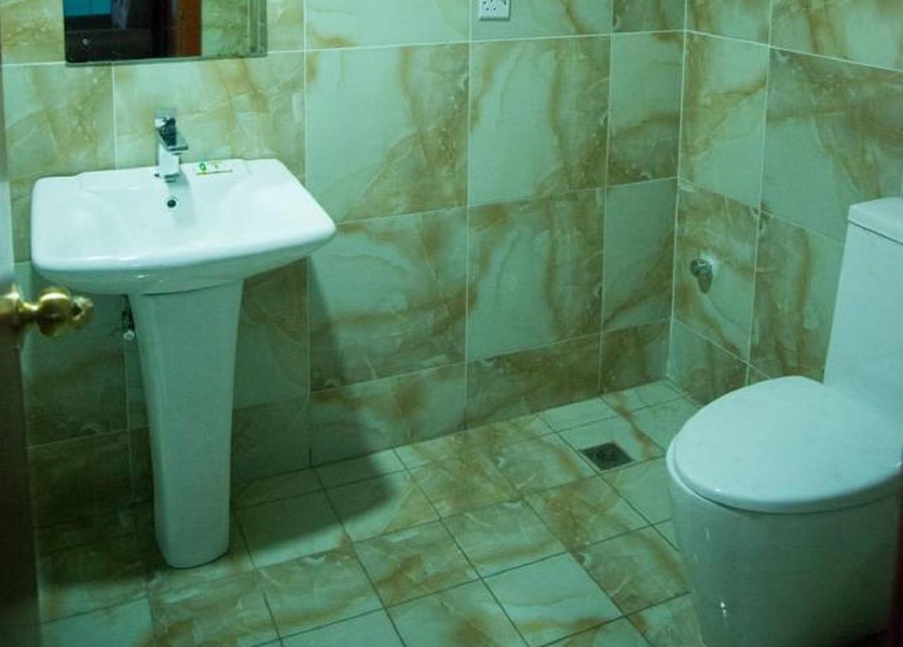 Dannic Hotels Enugu Eksteriør bilde