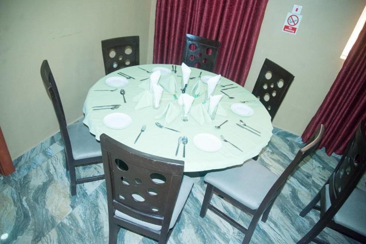 Dannic Hotels Enugu Eksteriør bilde